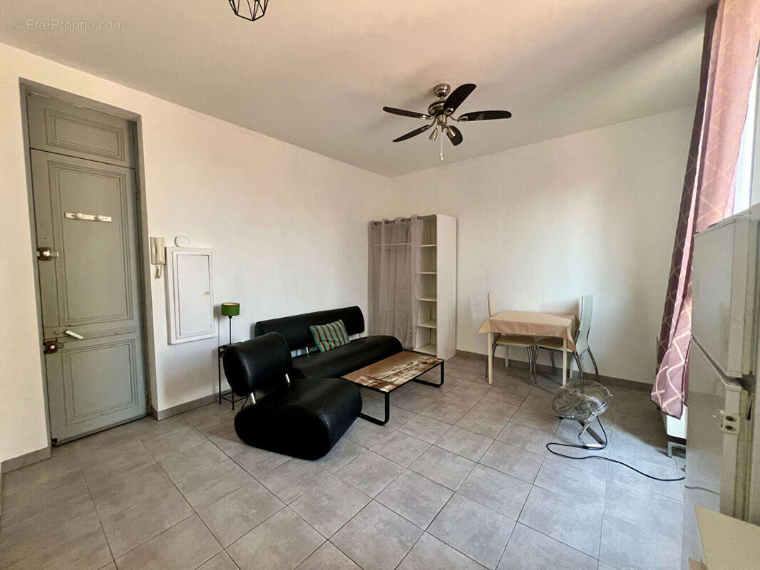 Appartement - Beziers - 1 pièce - 25.95 m2 - photo 3