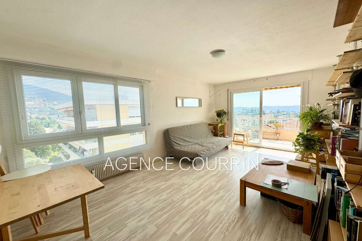 Appartement à GRASSE