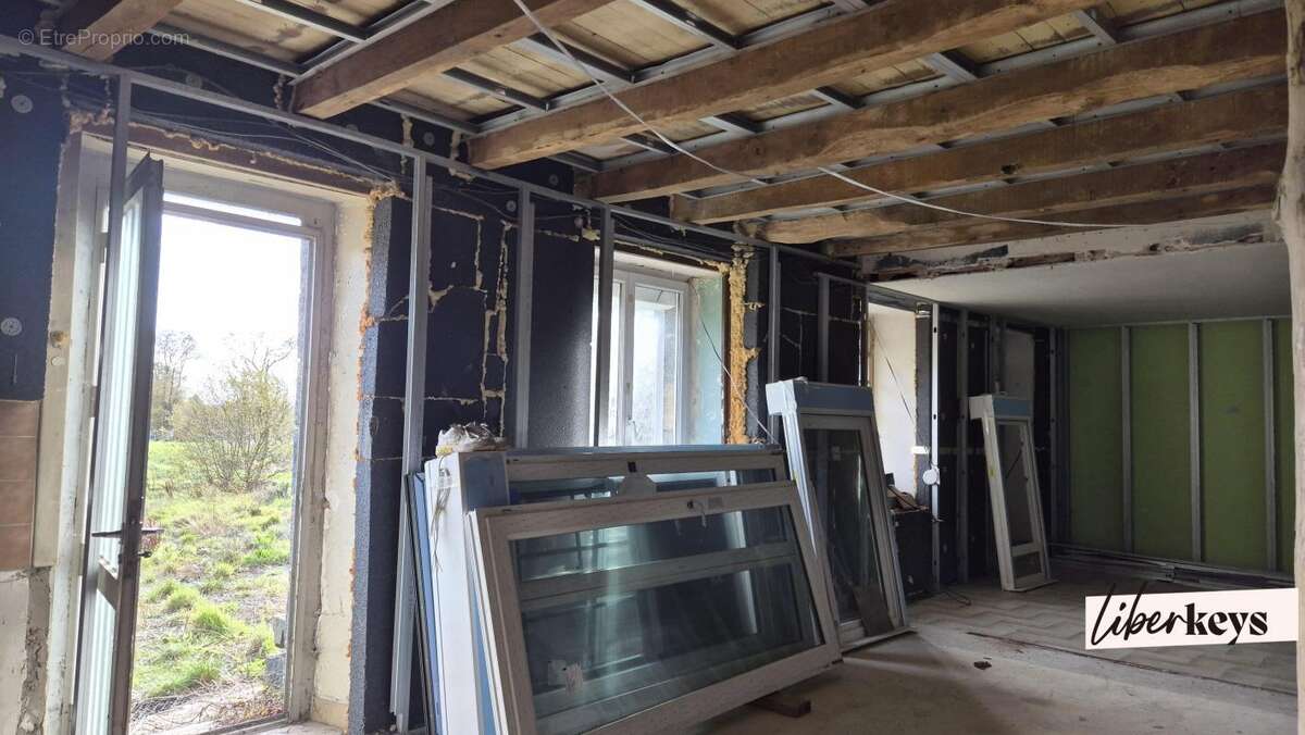 Maison à finir de rénover à Langourla - photo 4