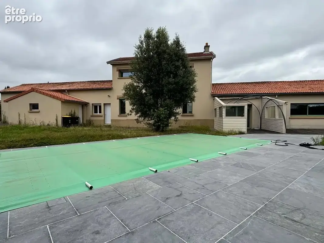 Grande maison avec piscine - photo 3