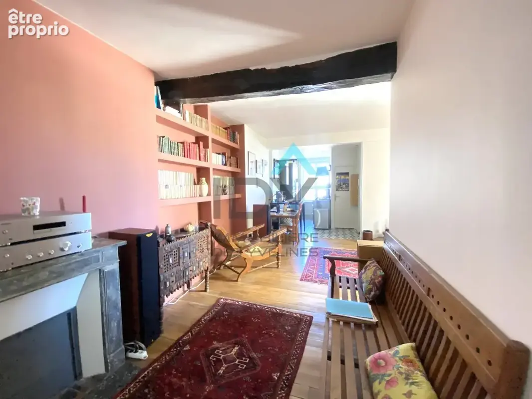 Appartement 3 pièces. Coeur de ville, 7 minutes du RER, 2 minutes Marché et commerces. - photo 3