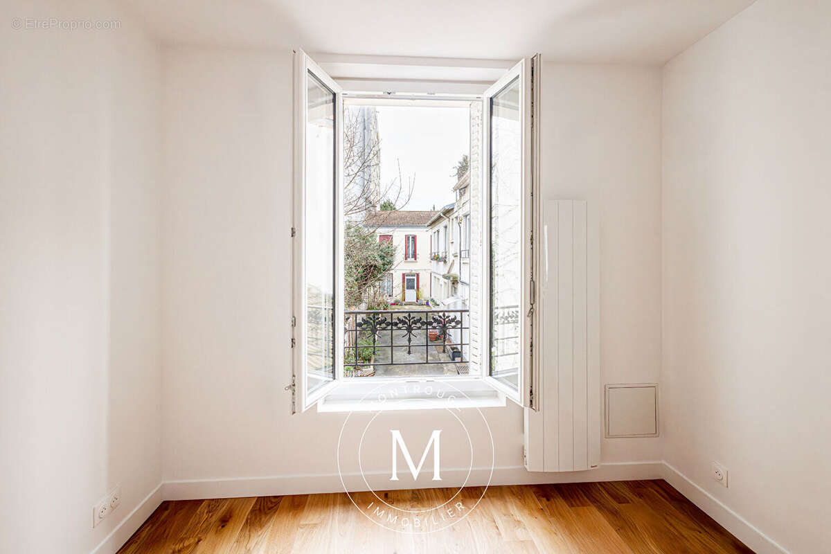 Appartement à MONTROUGE