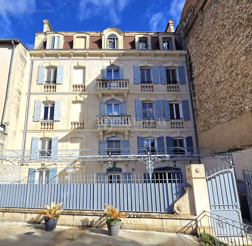 Appartement à APT