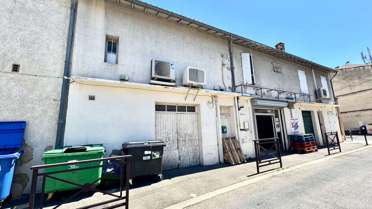 Appartement à LE PONTET