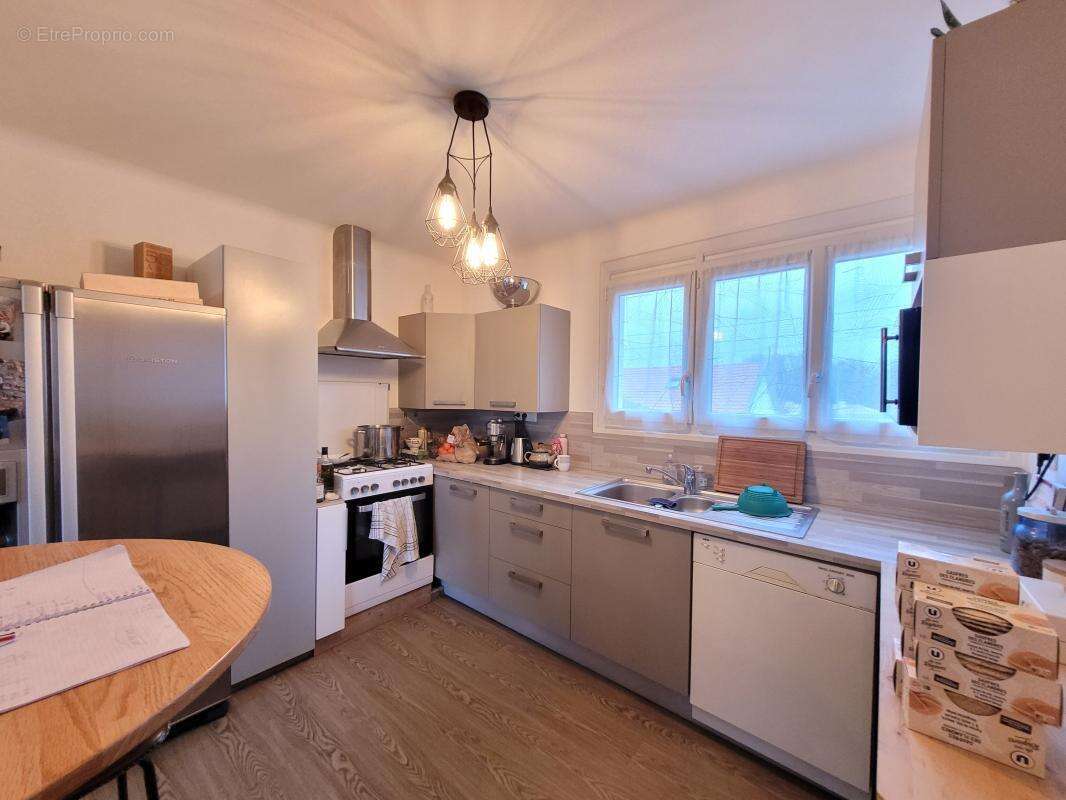 Maison à BOUGUENAIS