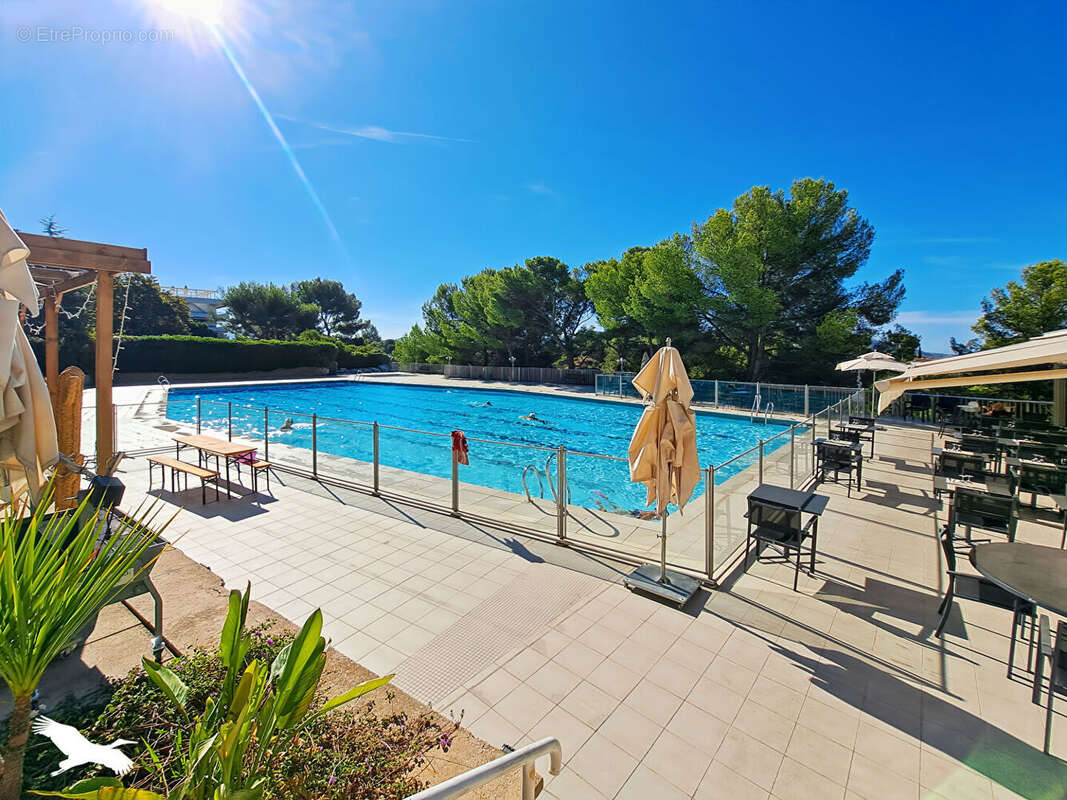 Appartement à MARSEILLE-8E