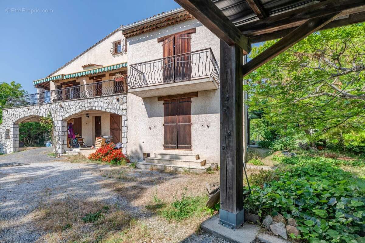 Maison à LA COLLE-SUR-LOUP