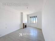 Appartement à MARSEILLE-1E