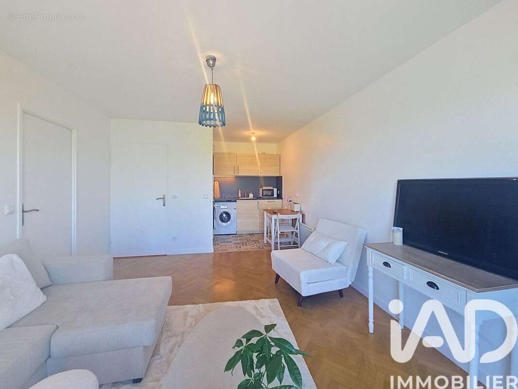 Photo 3 - Appartement à SAINT-OUEN-L'AUMONE