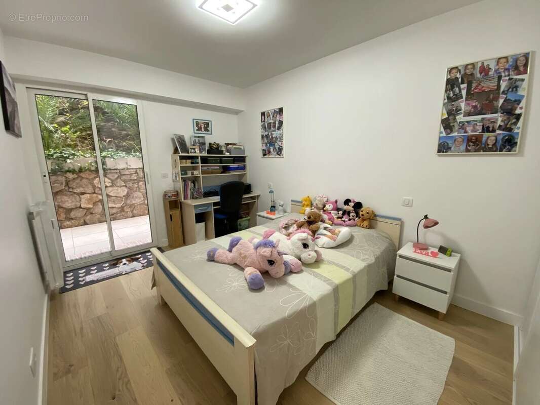 Appartement à ROQUEBRUNE-CAP-MARTIN