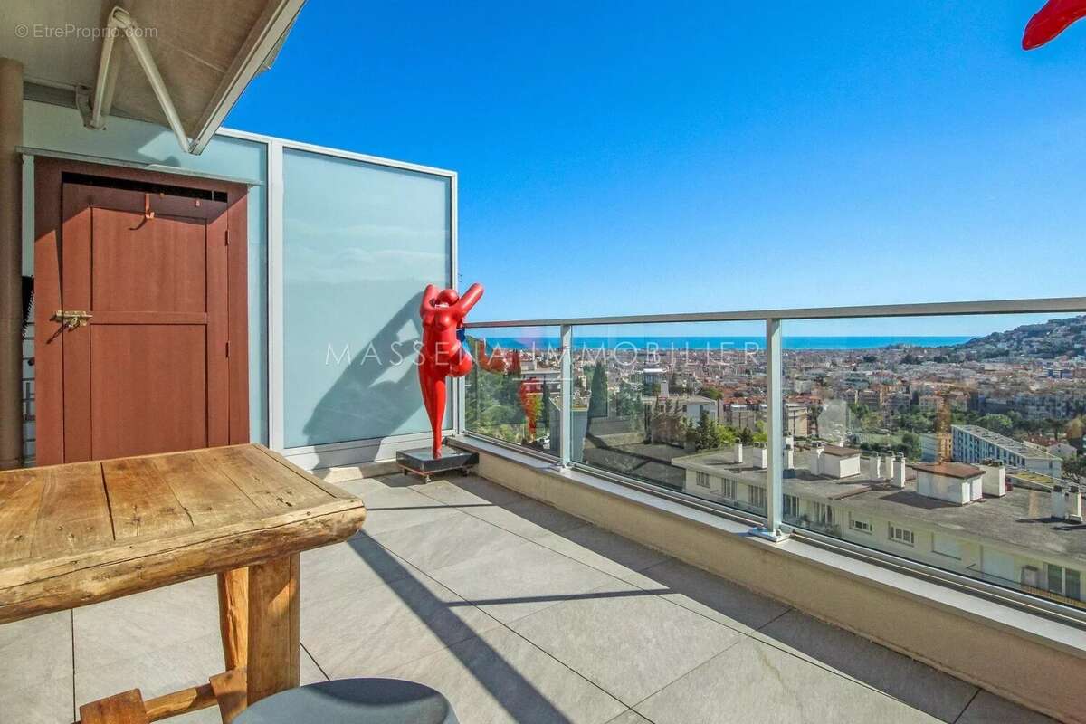 Nice Gairaut - Appartement avec terrasse vue mer, piscine, garage - photo 2