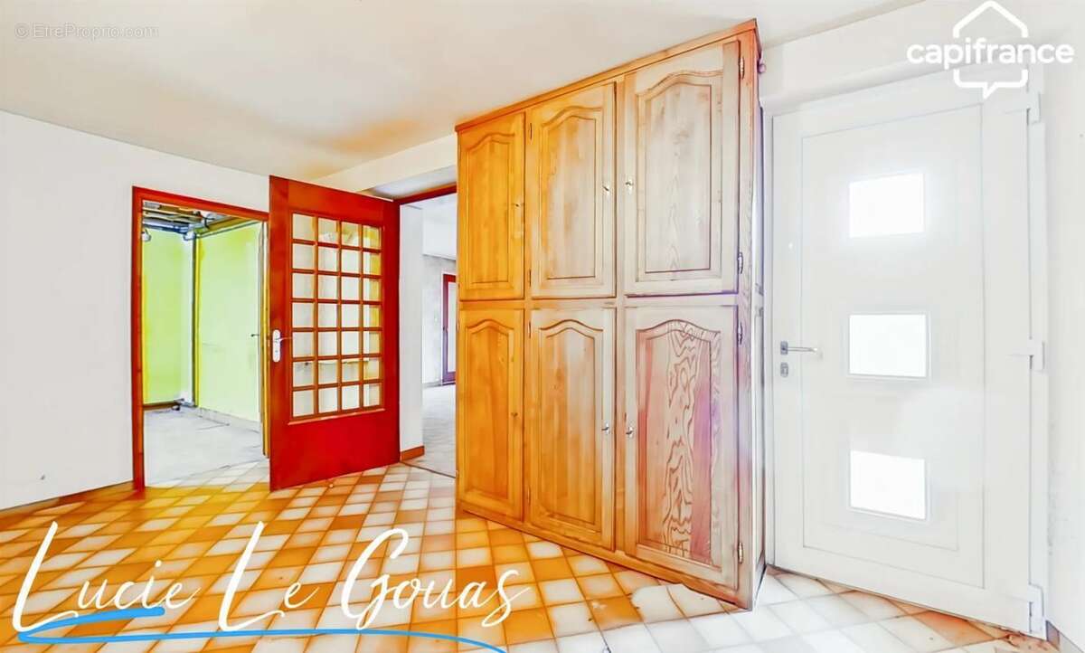 Maison de 7 pièces de 200 m² située à Piennes - photo 6