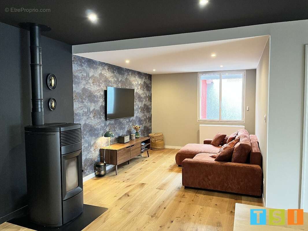 Maison à LOURES-BAROUSSE