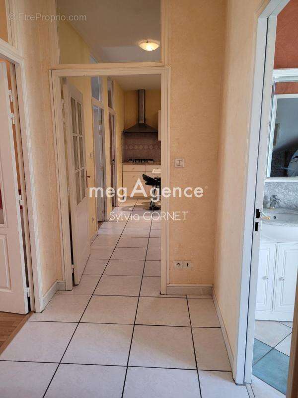 Appartement à LAGNIEU