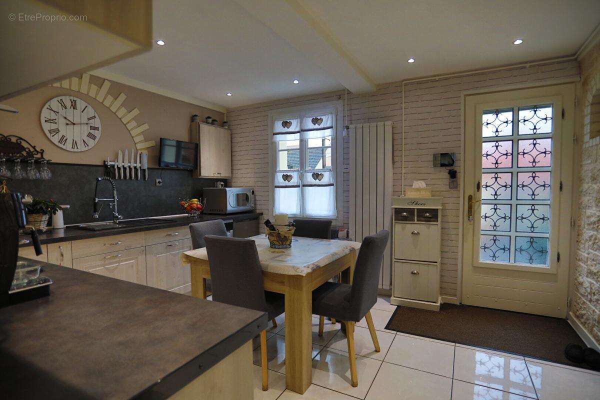 Maison à ROCHY-CONDE