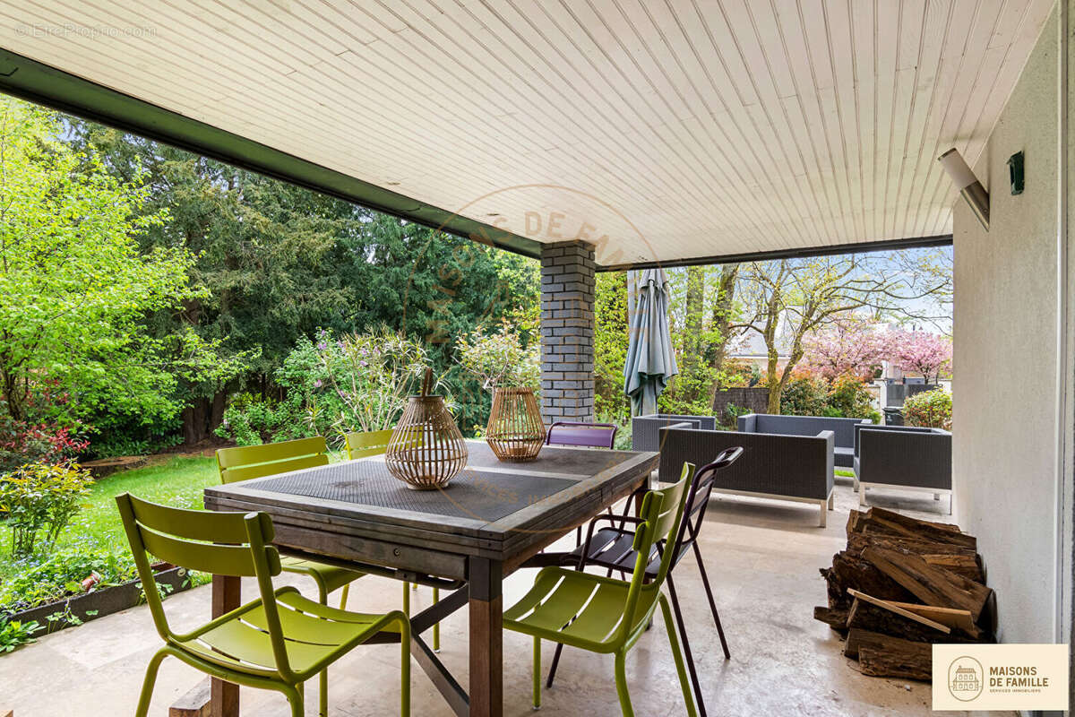 Maison à VAUCRESSON