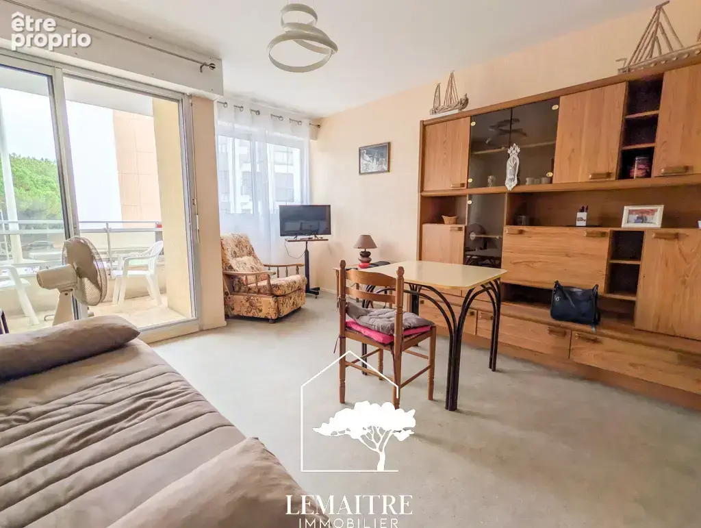 Appartement à LES MATHES