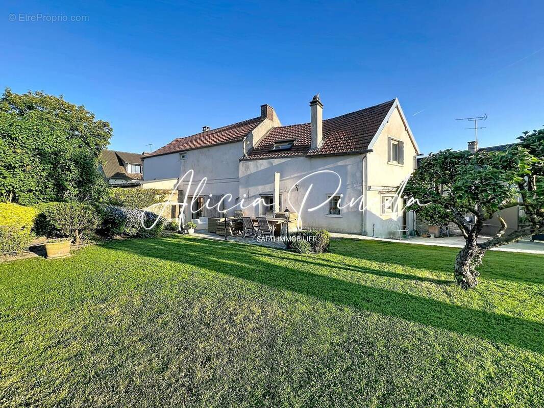 Photo 1 - Maison à FEUCHEROLLES