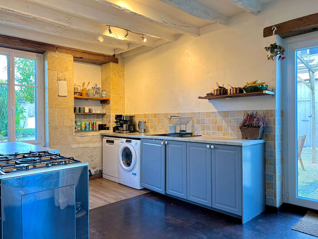 Maison à SAINT-PRIVAT-DES-PRES