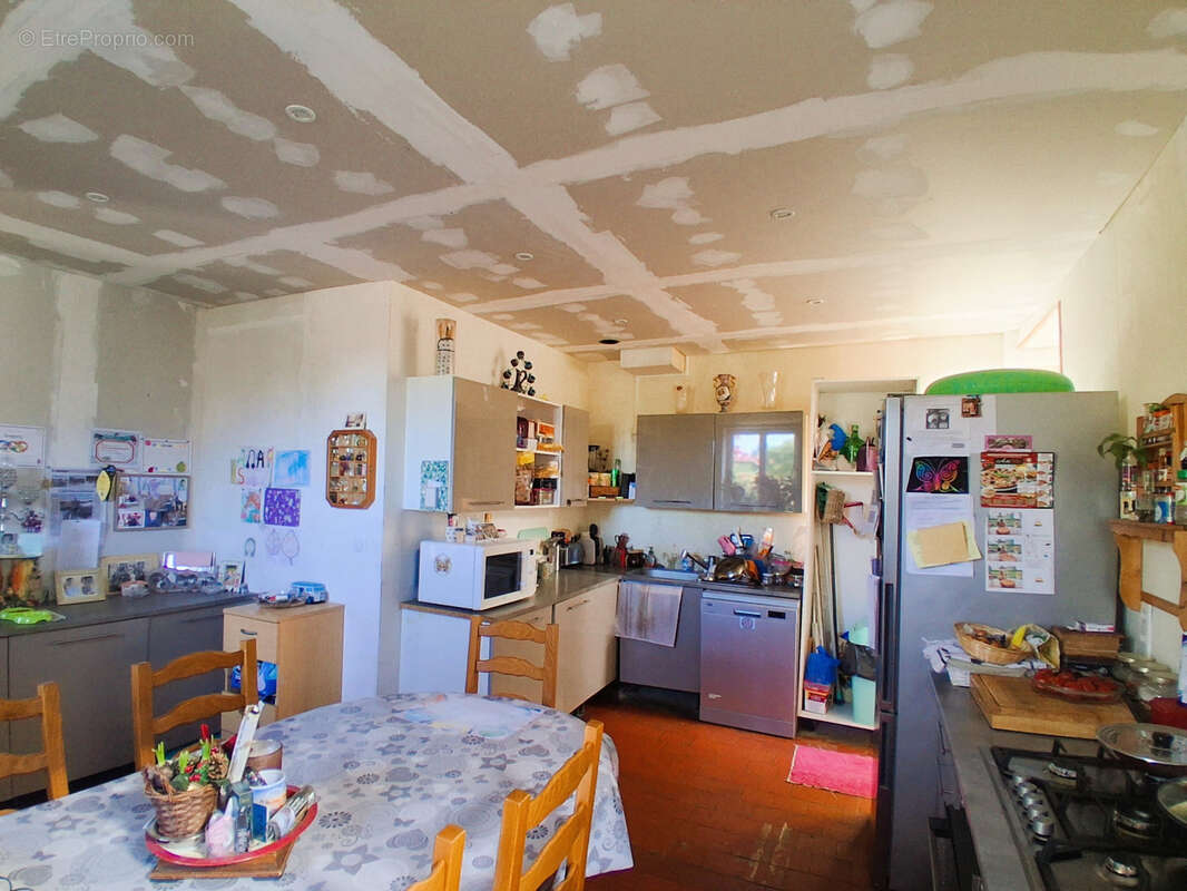 Maison à LA BUSSIERE