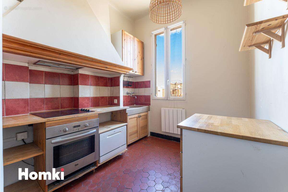 Appartement à MARSEILLE-6E