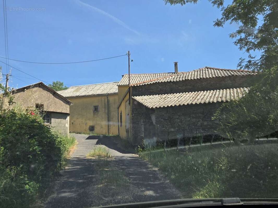 Maison à MARTRIN