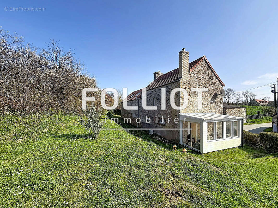 A Vendre Maison en pierres refaite avec goût dans un hameau au calme des Moitiers d'allonne  à 5 km de la mer - photo 10