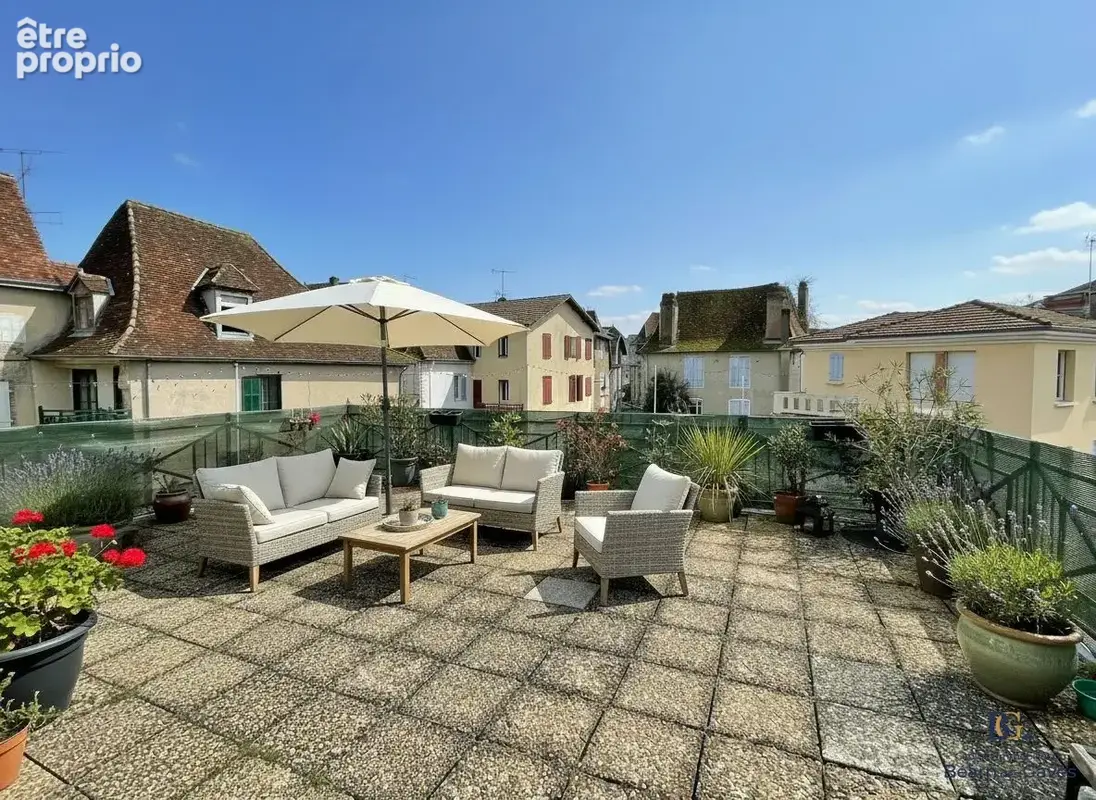Appartement 256 m² à Salies-De-Bearn  - photo 2
