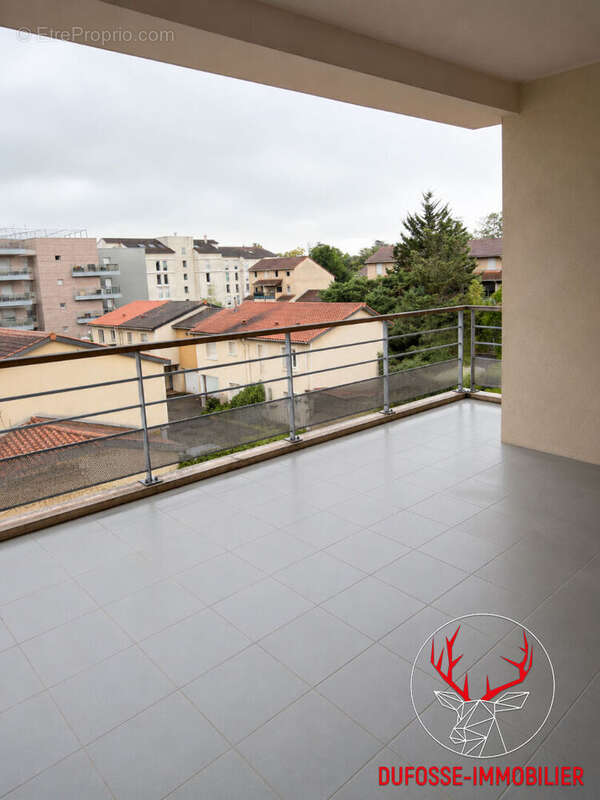 T3 82 m²  - Terrasse - Garage double - Parking - Vendu loué - Rentabilité 5 % - photo 7