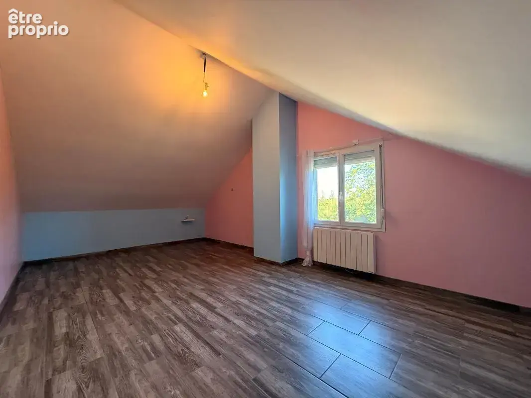 Saint Symphorien sur Saône, Maison de 120,87 m² , 4 chambres, double garage, terrain 696m² - photo 20
