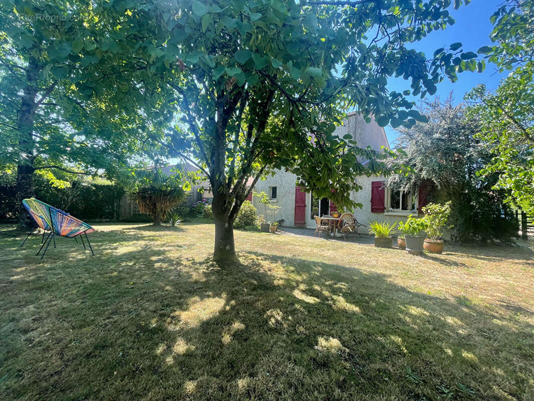 Maison à SAINT-SEBASTIEN-SUR-LOIRE