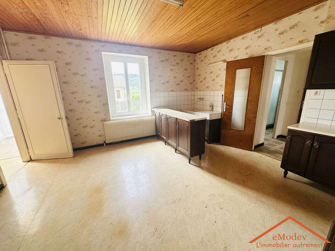 Maison à ELOYES