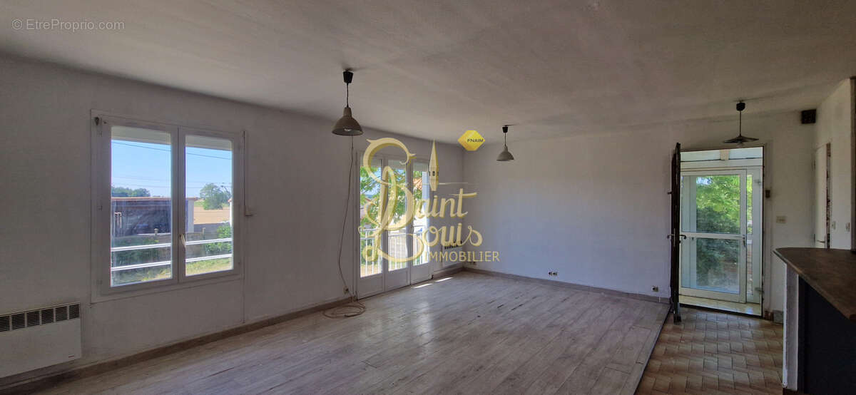 Pavillon sur sous-sol semi enterre 2 chambres - photo 2