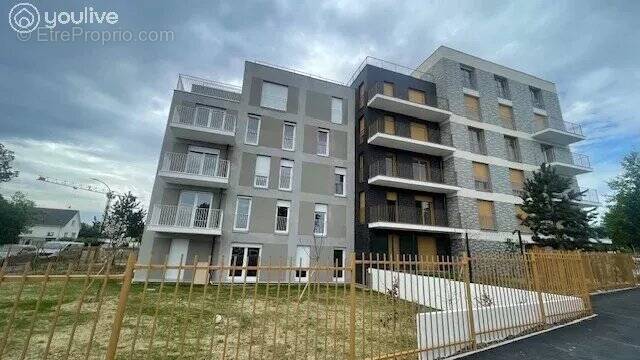 Appartement à SARTROUVILLE