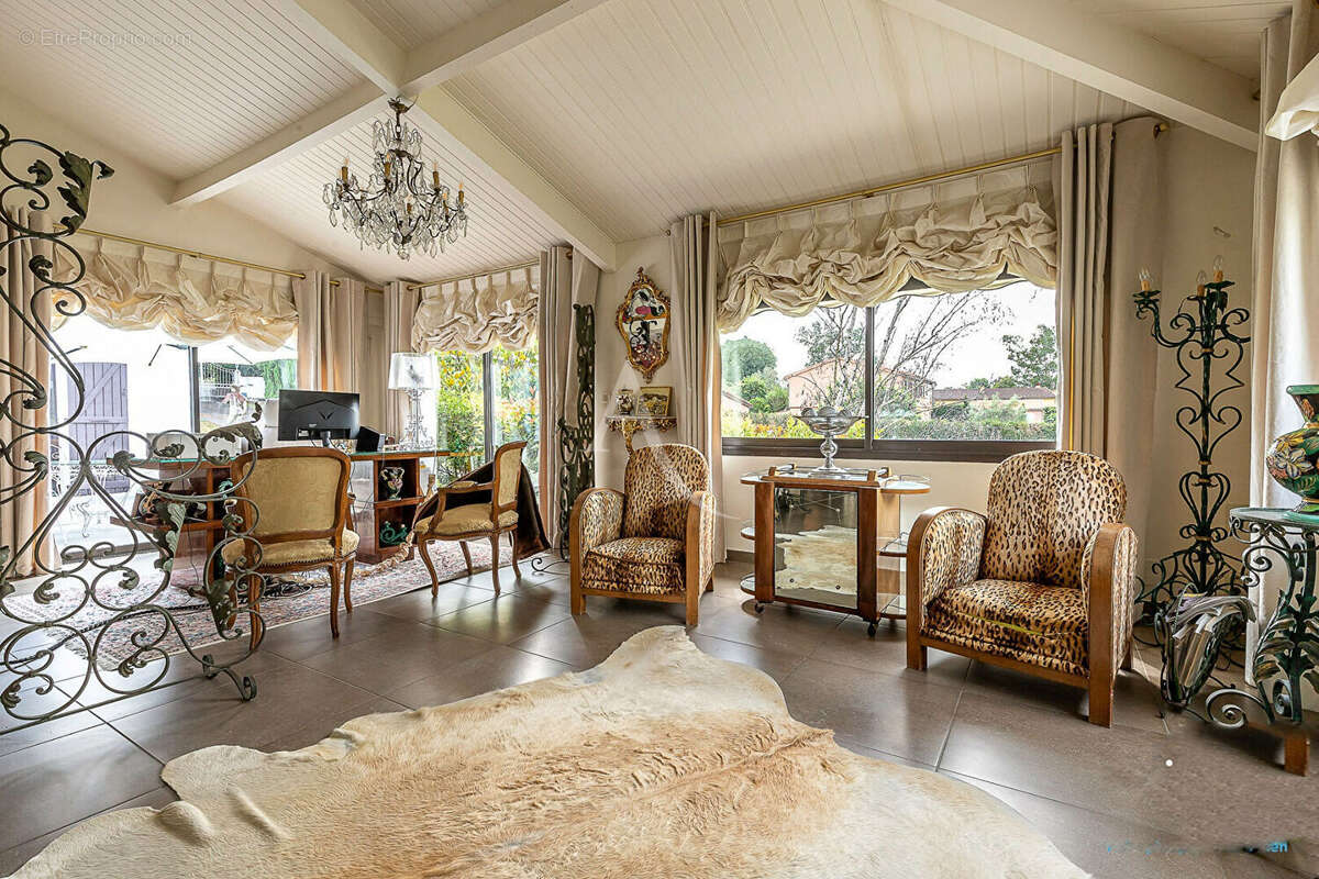 Maison à MONTASTRUC-LA-CONSEILLERE