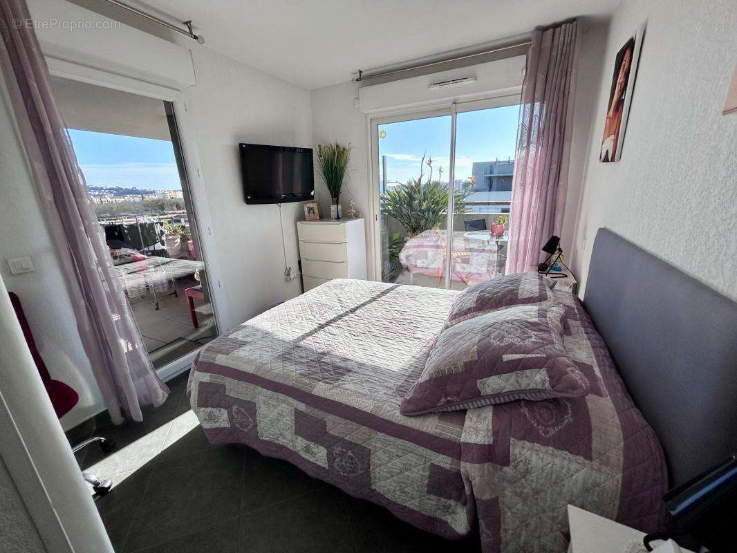 Appartement à FREJUS