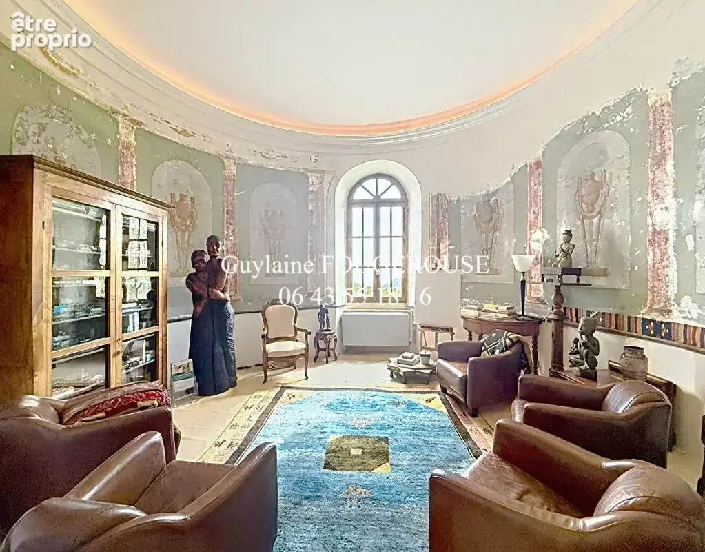 Prestige Aile d'un château Plus d'un hectare de terrain - photo 4