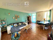 Appartement à SIGNES