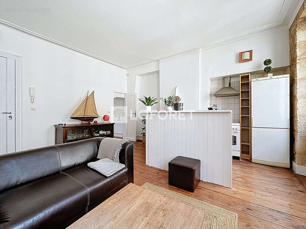 Appartement à BORDEAUX