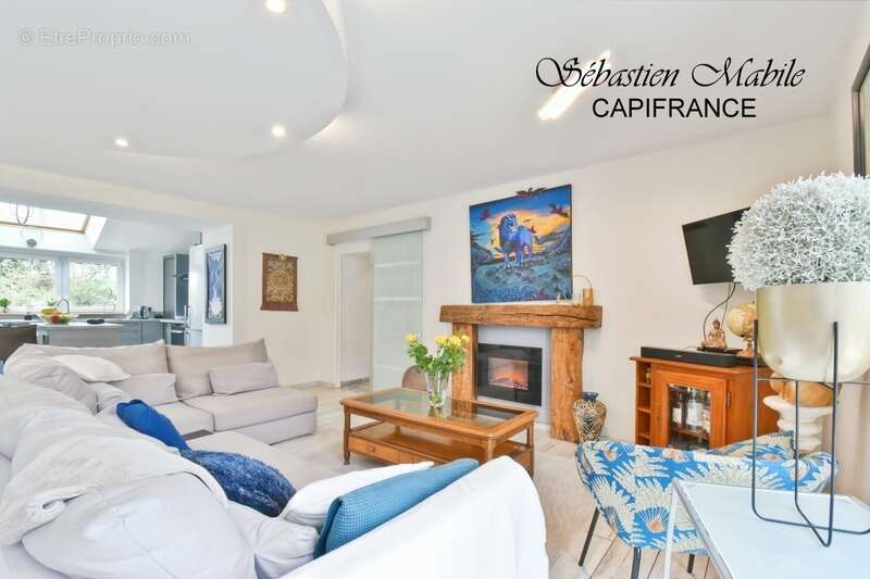 Maison à SAINT-AUBIN-DE-TERREGATTE