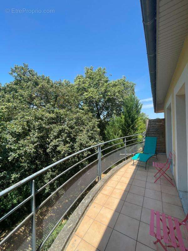 Appartement à LEVIGNAC