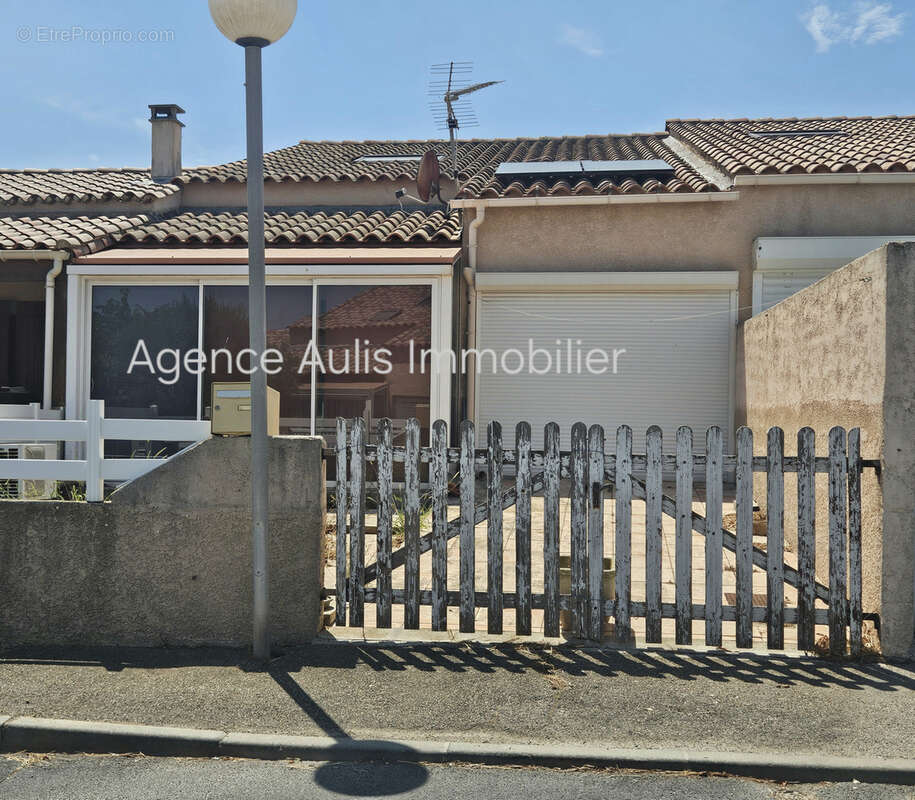 Grande Maison Familiale 4 chambres sur les Hauts de Saint Pierre La Mer - photo 20