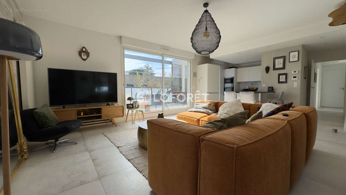 Appartement à CASTELNAU-LE-LEZ