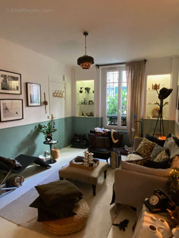 Appartement à PARIS-18E