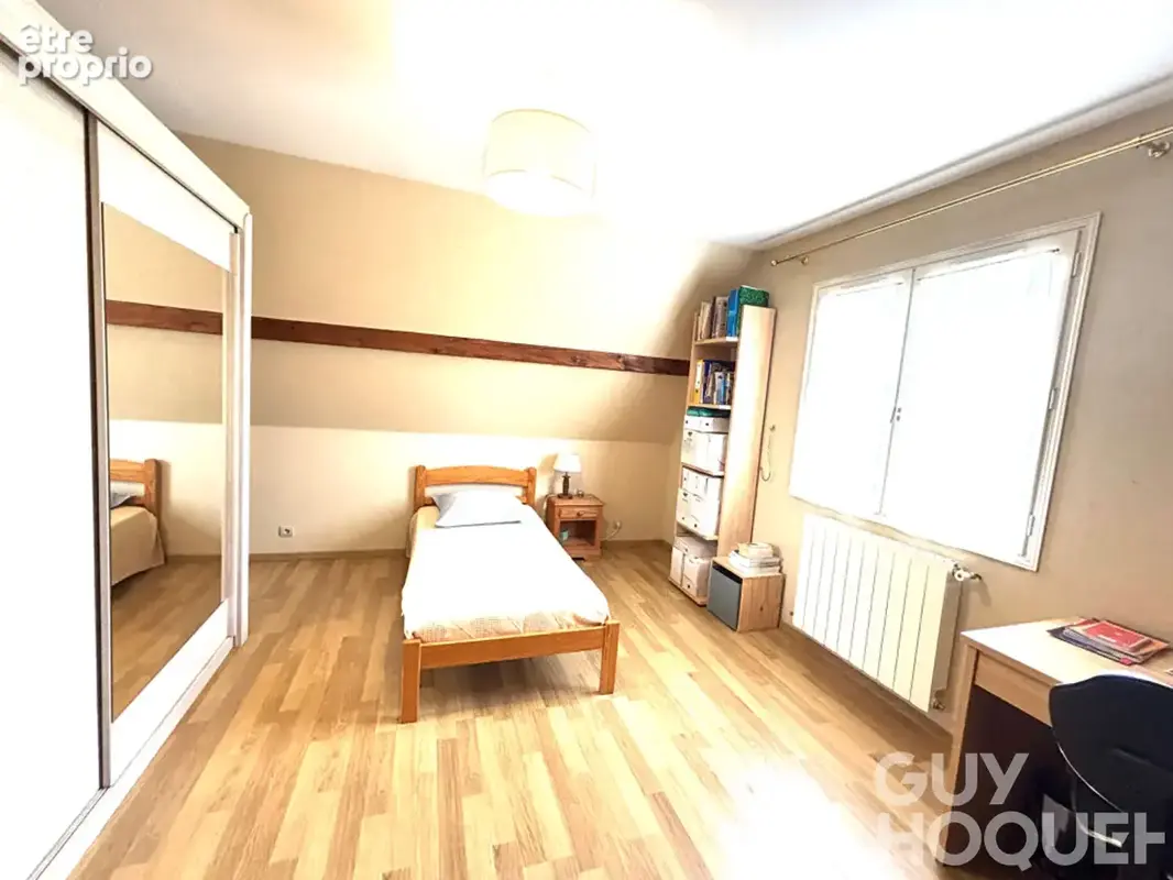 Belle maison familiale de 200m2 avec 5 chambres et double garage - photo 12