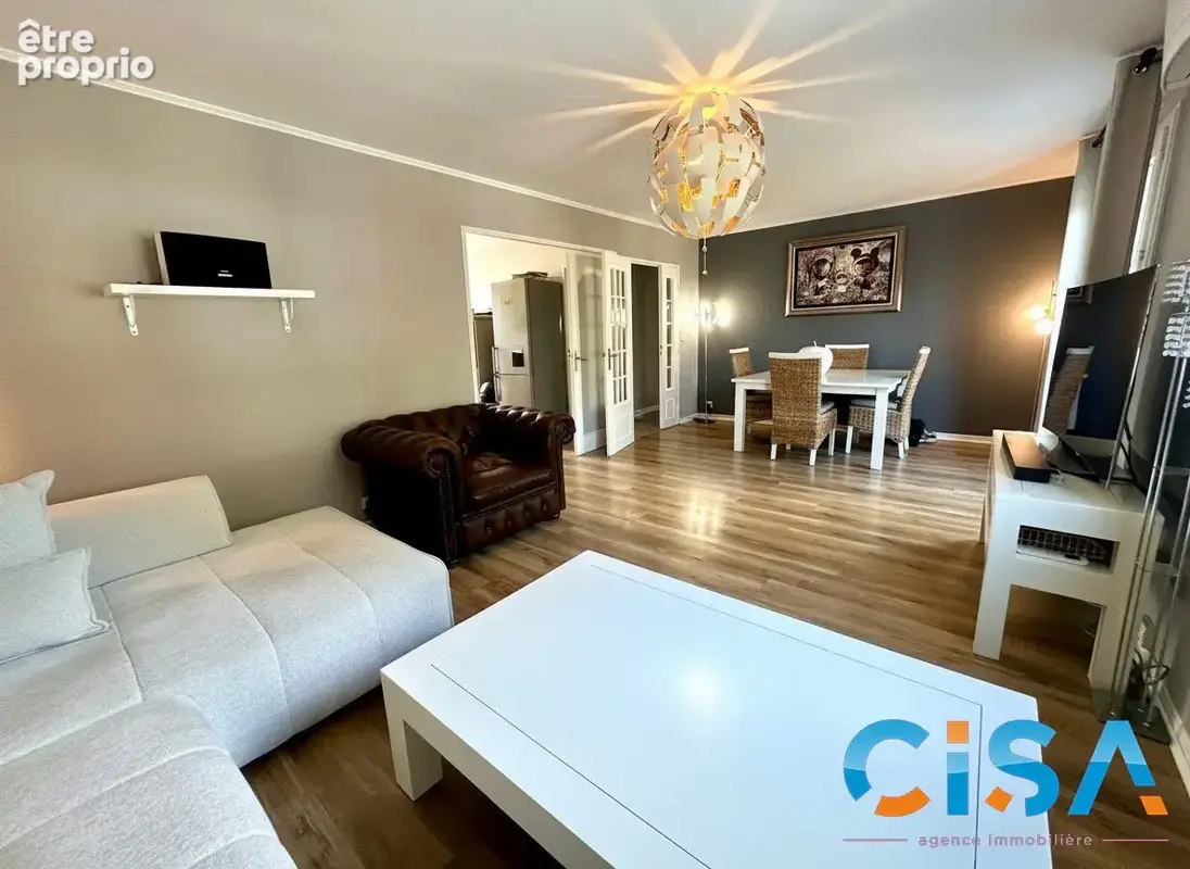 Maison 6 pièces 135 m² à vendre à Chambly (60230) - photo 4