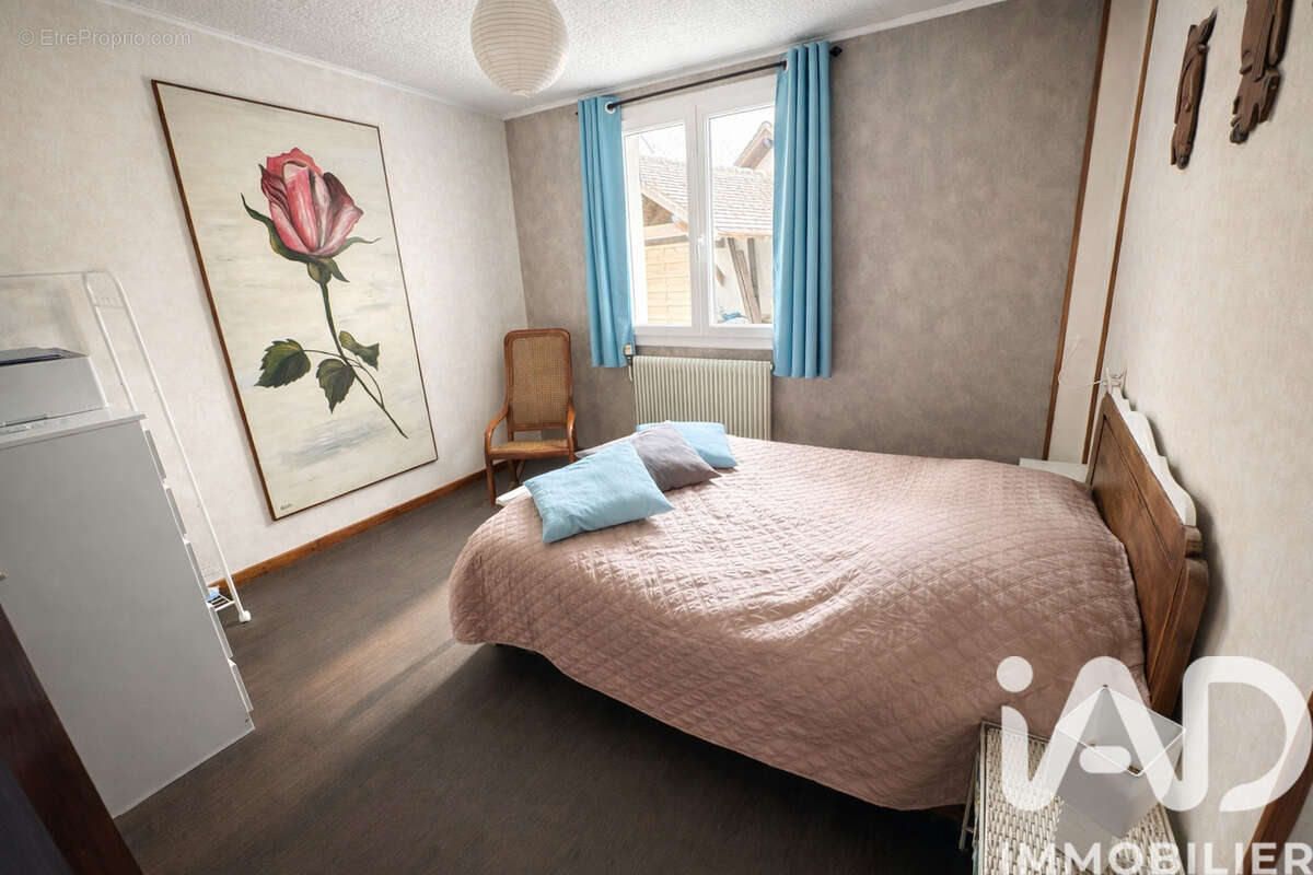 Photo 6 - Maison à ORGERUS