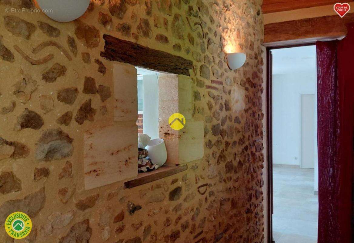 Maison à SAINTE-ALVERE