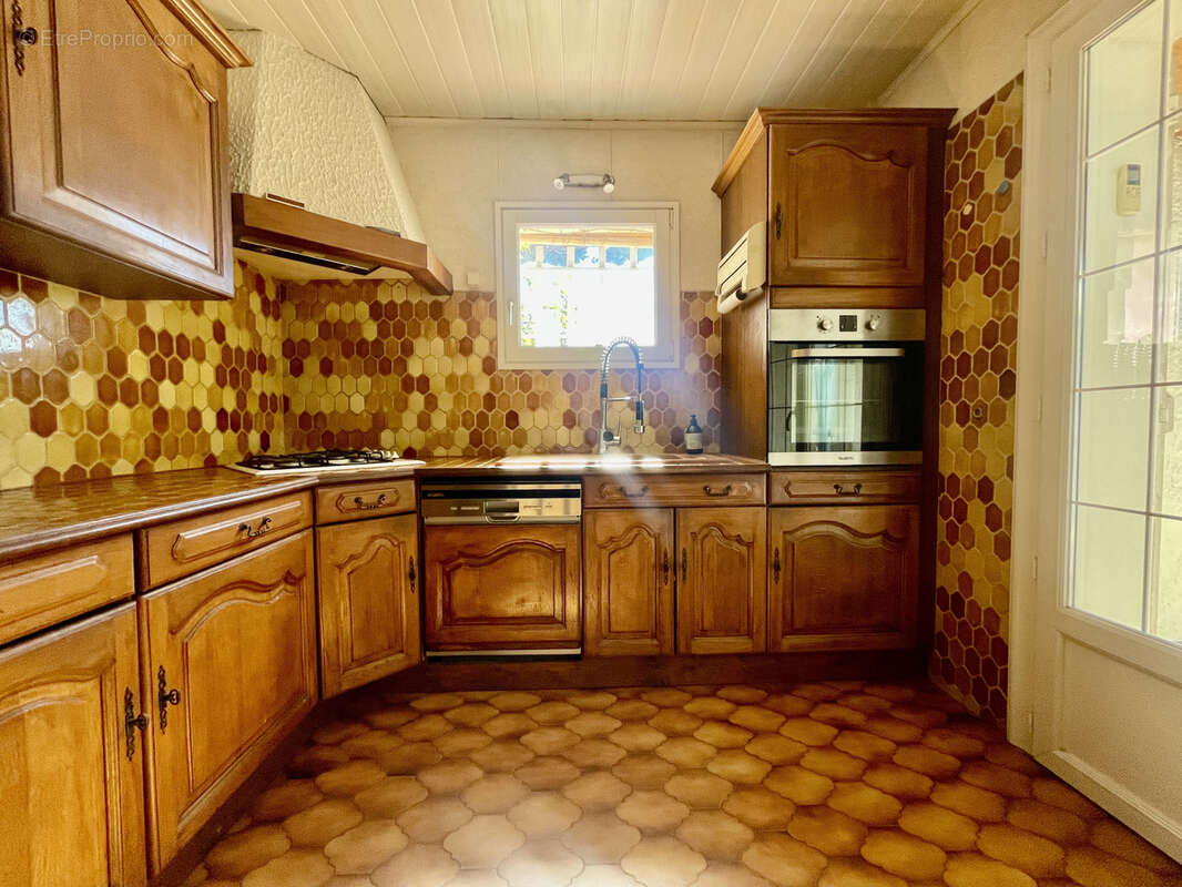 Maison à SIX-FOURS-LES-PLAGES