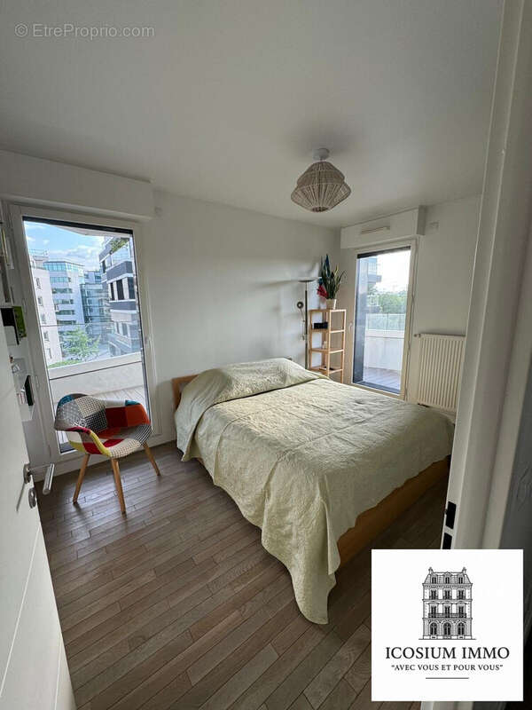 Appartement à ISSY-LES-MOULINEAUX